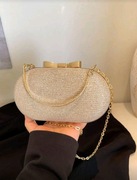 Nowa torebka damska złota na złotym łańcuszku 