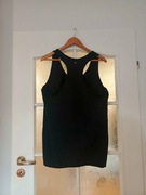 Bluzki sportowe damskie