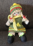 MASKOTKA WYKONANA Z WŁÓCZKI   WYSOKOŚĆ ok.30  cm /nr.11 /