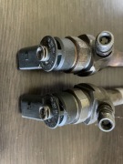Wtryskiwacz BMW N47D20 3szt 7798446