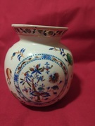 wazon pękaty zdobiony nr 258a)