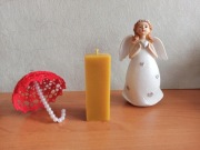 Świeca z wosku pszczelego o podstawie kwadratu