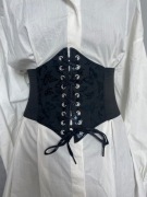 Gorset pas gorsetowy czarny hit wiązany elegancki w motyle goth gothic 