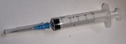 Strzykawka 5 ml z igłą