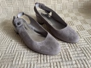 Czółenka Karino rozmiar 39