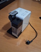 Ekspres kapsułkowy de'longa