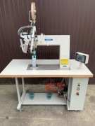 Uszczelniacz szwów klejarka podklejarka obuwnicze