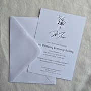 Złote zaproszenia na pierwszą komunię świętą personalizowane z kopertą