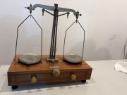 Waga handlowa spółdzielnia prod art tech-met w Poznaniu waga szalkowa
