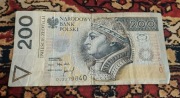 Banknot 200 zł seria Dj z rosnącą czcionką 1994r.