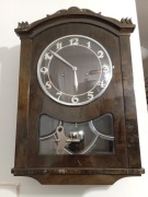 Rezerwacja . . . . Jughans stary drewniany zegar 