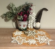 Zestaw ozdób choinkowych ręcznie robionych na szydełku