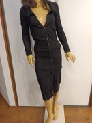 Obcisła sukienka z głębokim dekoltem czarna w prążek XS