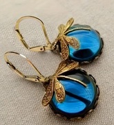 Kolczyki ważki z kamieniem księżycowym pozłacane + pudełko 