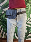 Torebka na pasku czarna, nerka