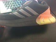Buty adidas, trzykolorowe