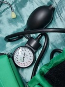 Ciśnieniomierz ze stetoskopem i pompka TRADYCYJNY / futerał