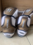 Nałokietniki hokejowe WARRIOR FRANCHISE 2way sling wrap MEDIUM SR. j NOWE