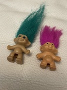 Dwie stare figurki Troll na długopis lub ołówek