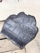 Osłona pod silnik Golf IV Leon 1M Toledo II a38l Octavia Bora 1J0825237M