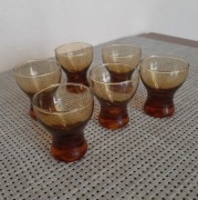SZKLANE MIODOWE KIELISZKI DO WÓDKI / LIKIERU SZT 6
