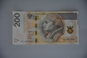 200 zł Zygmunt I Stary z datą w numerze seryjnym (FI 19 3 2017)