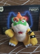 Bowser maskotka super Mario 