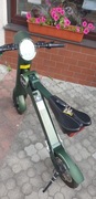 hulajnoga elektryczna z siodełkiem