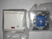 Przycisk dzwonkowy podświetlany WPT-7FS01 Biały SCHNEIDER- ELDA Forum