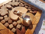 Breloczek piękne krystaliczne serce, z delikatnym fioletem, blyszace