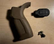 Chwyty zdjęte z nowych AR'ów - 3 modele/na sztuki.