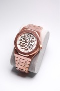 Zegarek Custom Seiko Mod Royal Oak Skeleton Rose Gold White