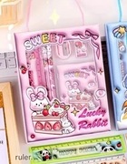 Zestaw prezentowy szkolny króliczek różowy w pudełku