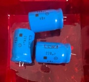 220uF 40V  Kondensator elektrolityczny ELWA pion