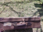 Stara walizka z lat 50 lub starsza