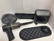 Odkurzacz samochodowy + gadżety samochodowe