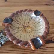 Popielniczka ceramiczna 
