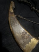 Antyczny rożek na proch XIX w. Styl