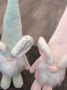 Dekoracja świąteczna skrzat. - figurka. 