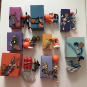 8 NOWYCH figurek Space Jam 2 Looney Tunes kosmiczny mecz Happy Meal