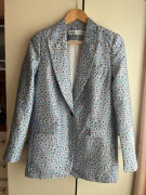 XS Zara długa marynarka niebieska drobne kwiatki hit