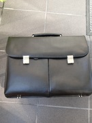 Torba na laptopa 17,3", czarna skórzana Dicota Executive, 