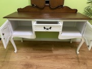 Toaletka Ludwik po odnowieniu