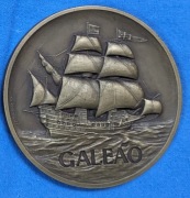 ŻEGLUGA Piękny  medal Portugalski  z żaglowcem GALEON