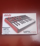 Akai MPK Mini . Akai 