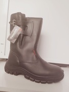 Buty robocze o wysokiej normie bezpieczeństwa 