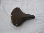 Siedzenie rowerowe skórzane, stare.