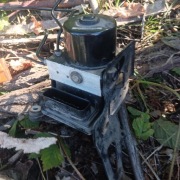 Pompa hamulcowa ABS  opel astra h 1.9 cdti150 km