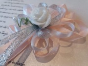 kotyliony bukieciki przypinki dla rodziców i świadków różne kolory 