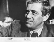 ZBIGNIEW ZAPASIEWICZ fotografia, duży fotos film JESTEM PRZECIW 24x30 cm